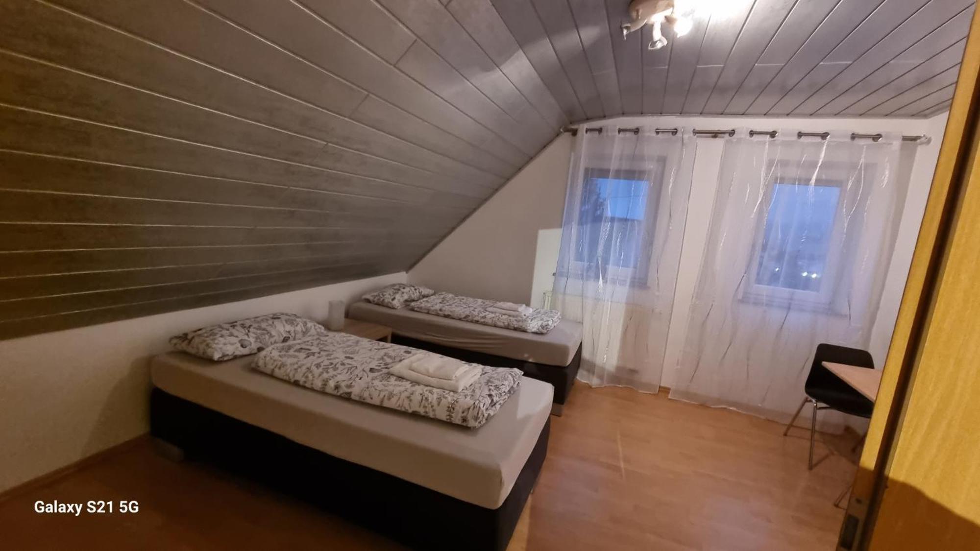 Schlafzimmer 1 Mit Top Aussicht Ueber Weilstetten Balingen Exterior foto